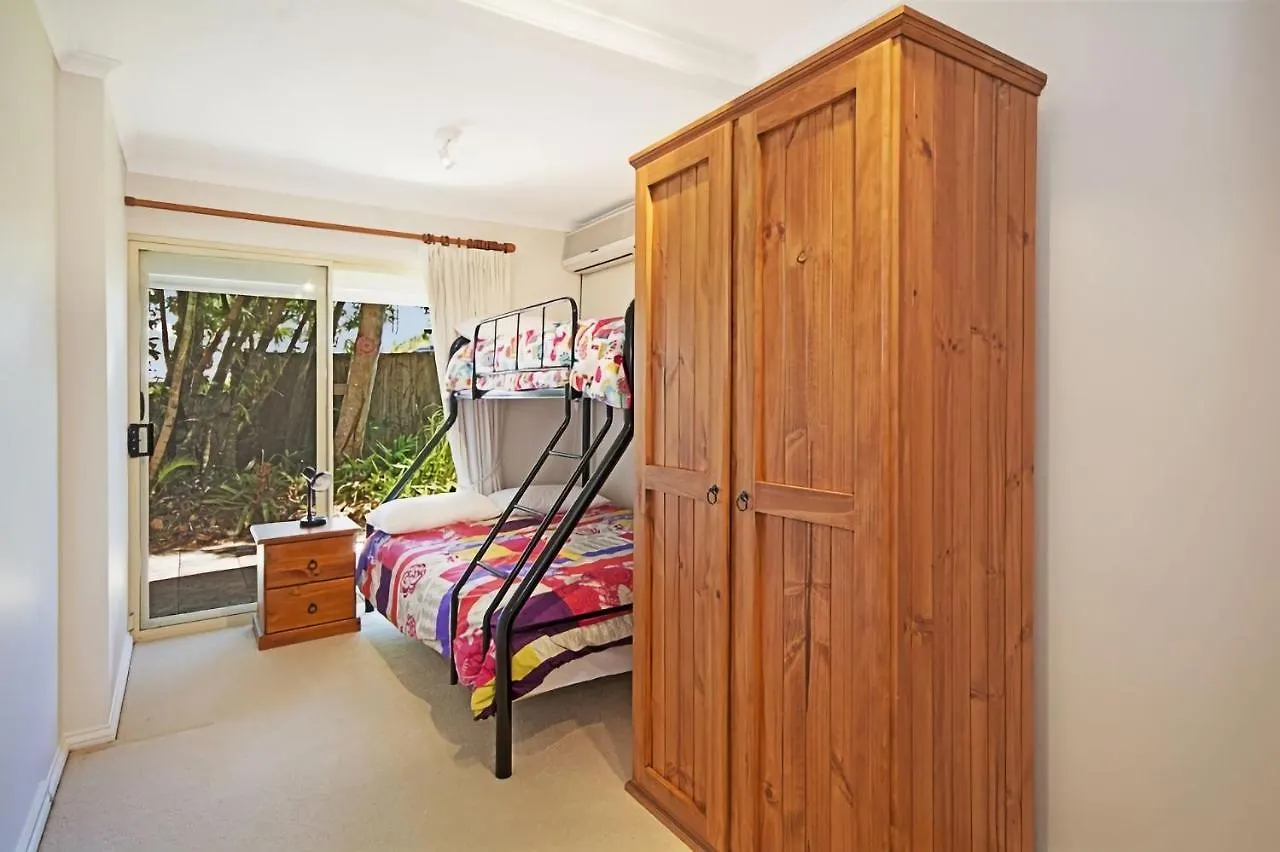 8 Key Court Noosa Heads Villa